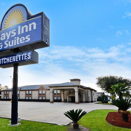 Days Inn & Suites By Wyndham Eunice Exterior photo