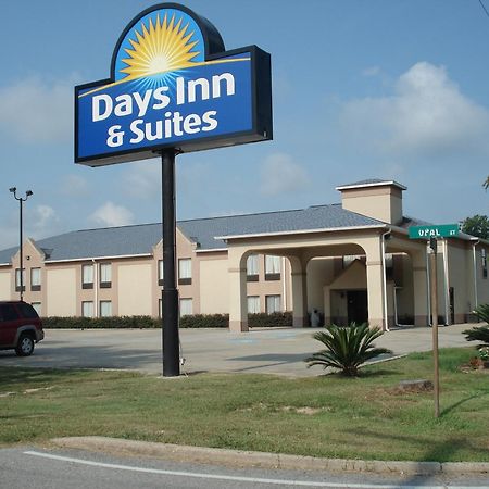 Days Inn & Suites By Wyndham Eunice Exterior photo