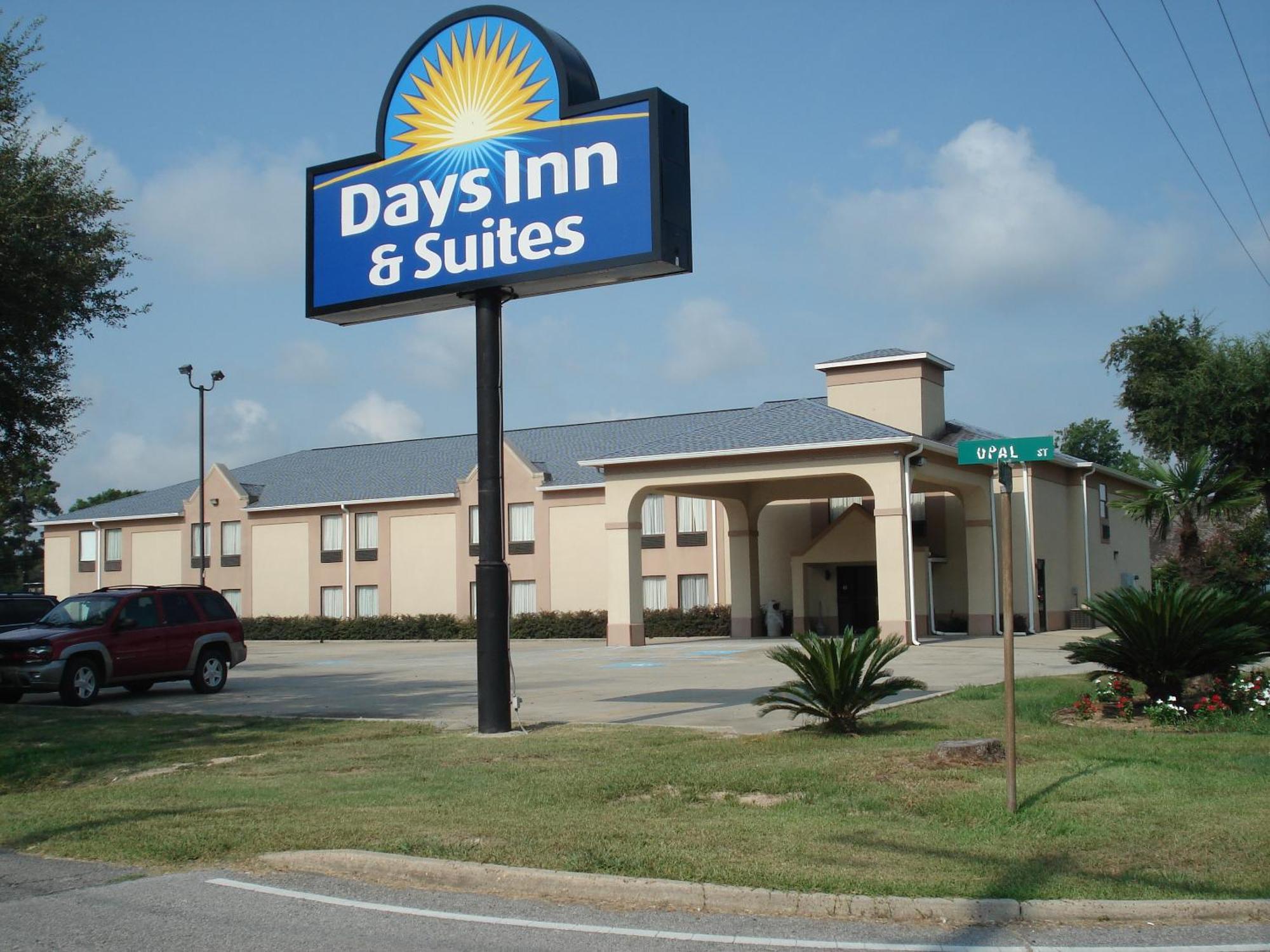 Days Inn & Suites By Wyndham Eunice Exterior photo